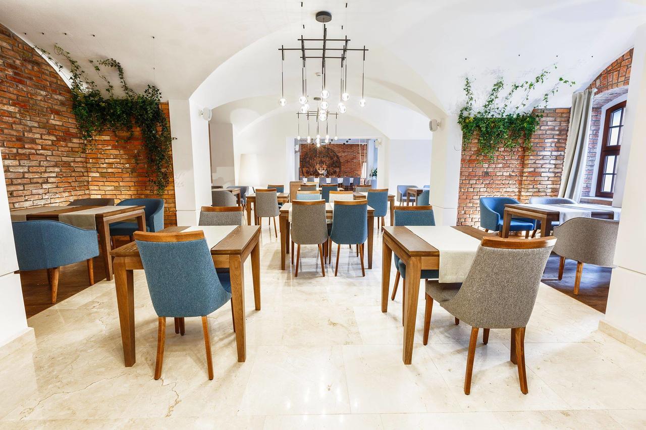 Hotel Zamek Bytow Екстер'єр фото